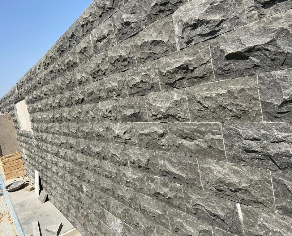 Basalt Split Rough Surface Wall Cladding Tiles  